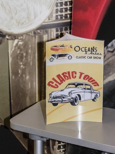 Porta Gráfica Triangular en PVC (10 unidades)