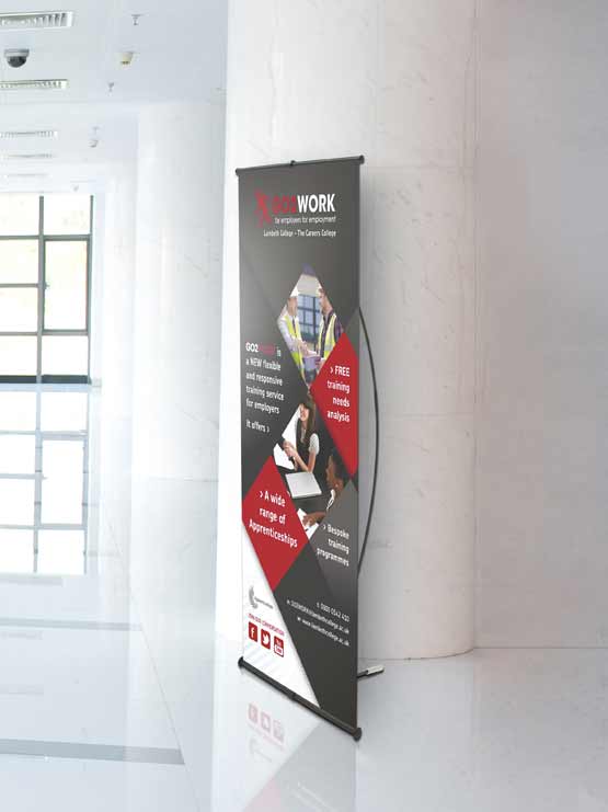 L-Banner modelo Navas