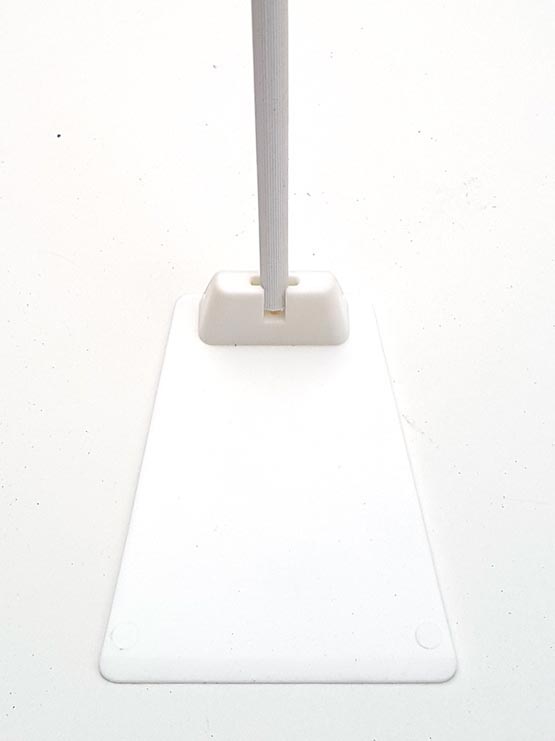 Peana para Carteles con Pincho de Acero vista frontal