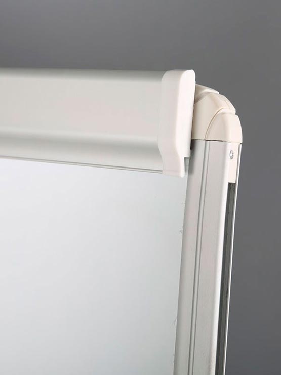 detalle del perfil y marco superior