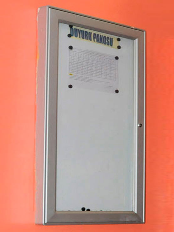 Vitrina con luz ejemplo