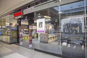 carteleria-y-creatividad-en-2025 Cartelería y Creatividad en 2025: Diseña carteles que capturen la atención